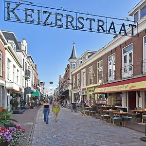 Four Star - Keizerstraat The Hague